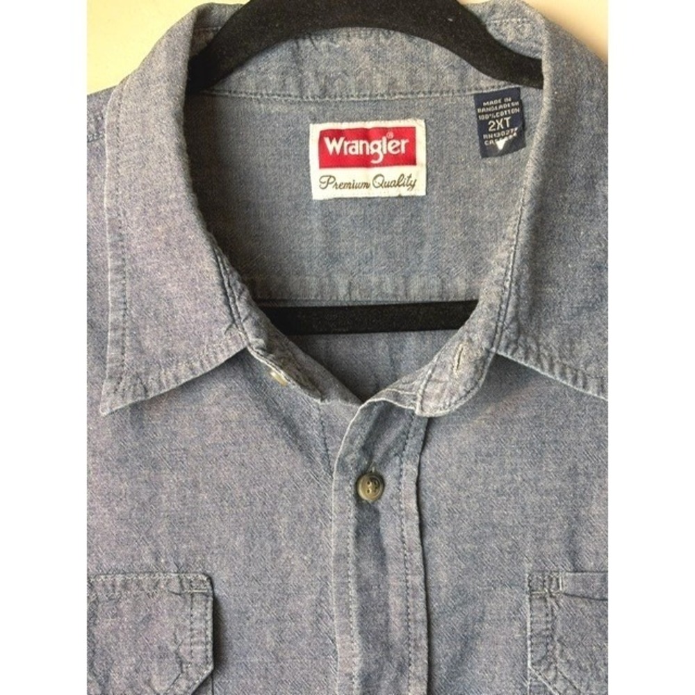 Wrangler Mens 2XT Short Sleeve Chambray Work Shirt Blue‎ Pockets Button Front